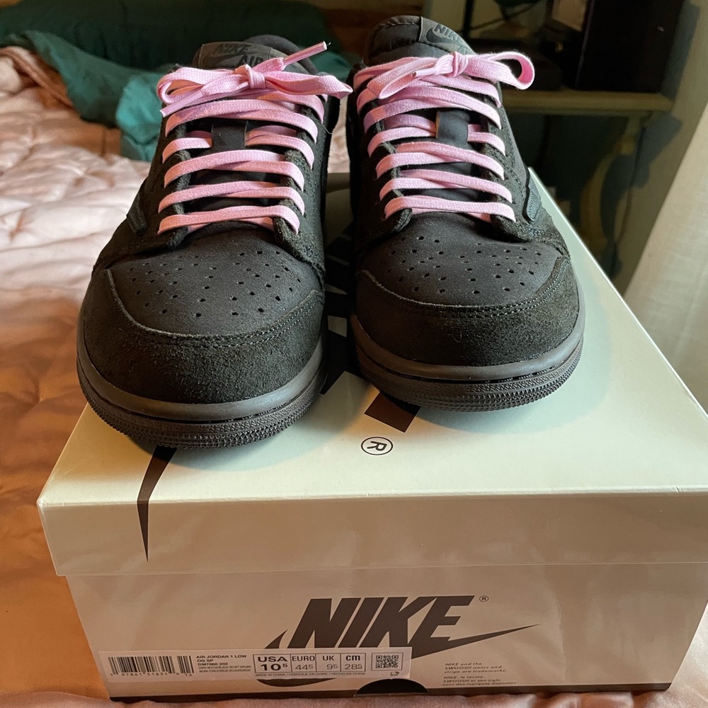 Air Jordan 1 low x Travis Scott